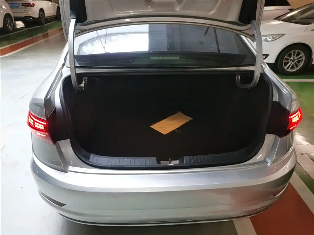 Volkswagen Sagitar 2019 280TSI DSG Comfort Edition China VI фото 16