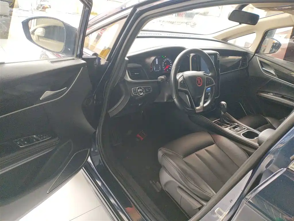 BYD Song MAX 2017 1.5T Auto Smart Luxury 7-Seater фото 16