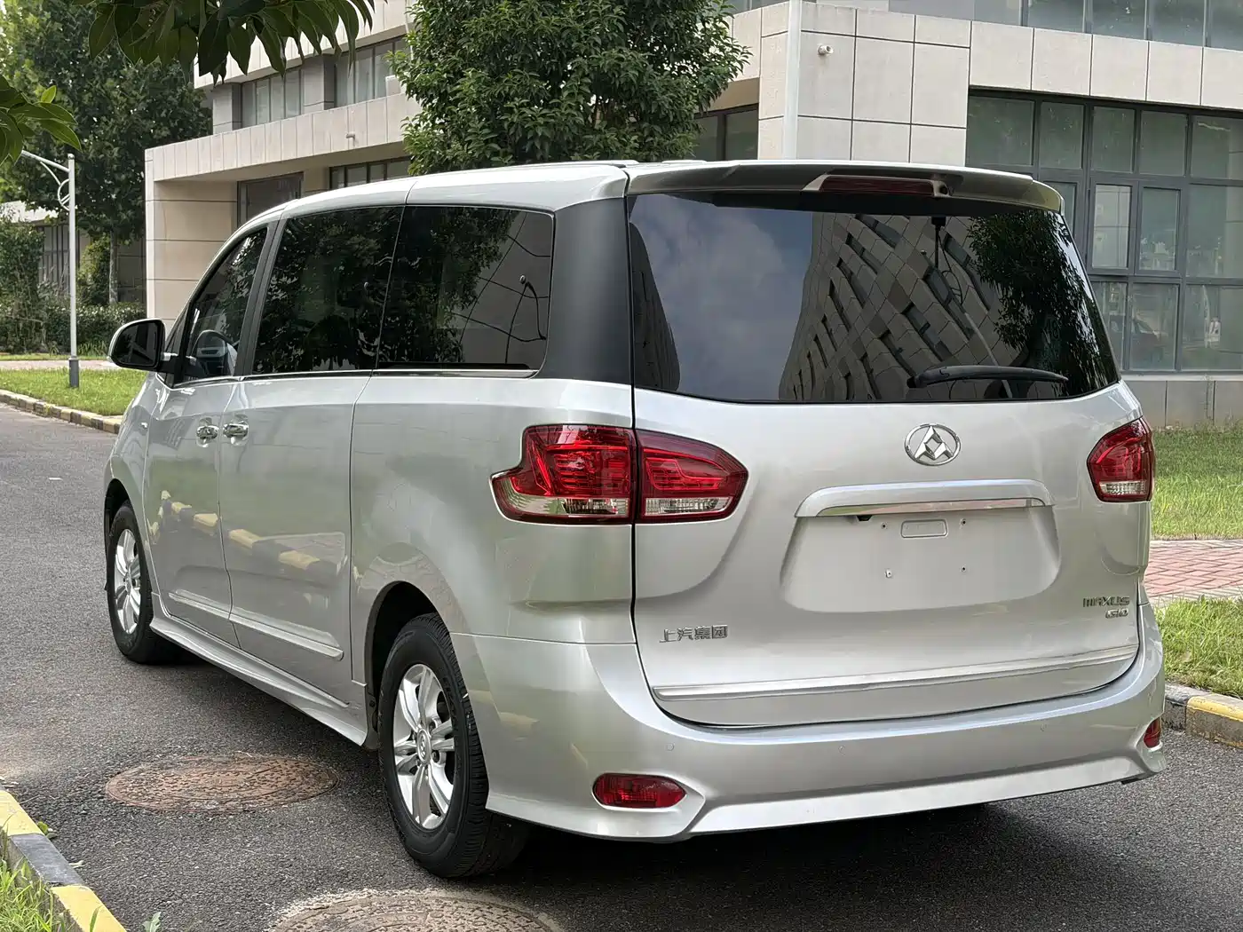 SAIC Maxus Maxus G10 2016 2016 2.0T Automatic Elite