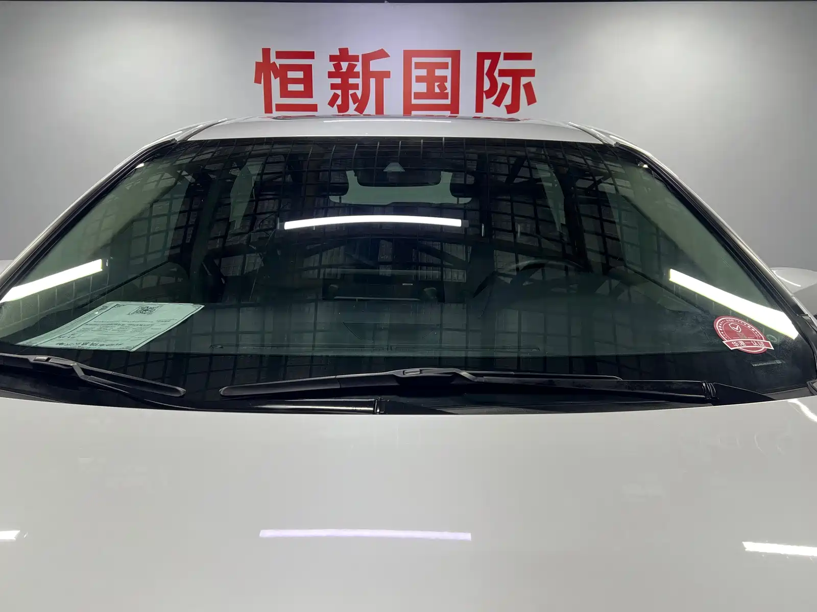 Фото 3 - Toyota Granvia