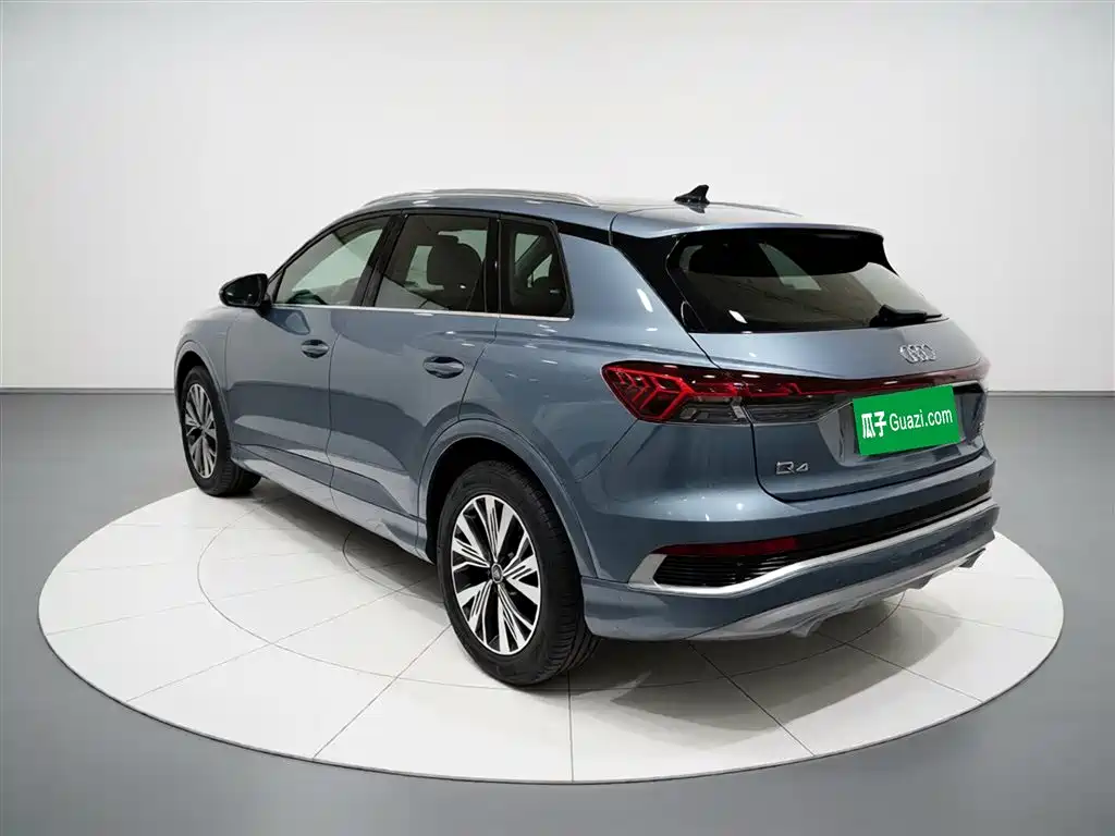 Audi Q4 e-tron 2024 40 e-tron Pioneer Edition фото 5