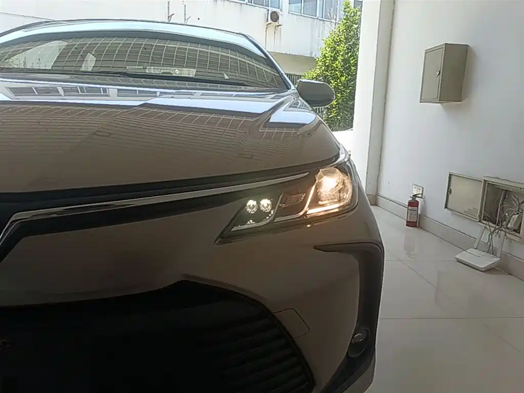 Toyota Corolla 2021 1.2T S-CVT Pioneer Edition фото 24