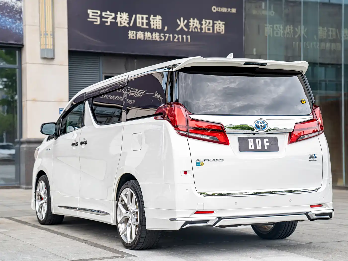 Toyota Alphard 2020 Hybrid 2.5L Luxury Edition фото 7