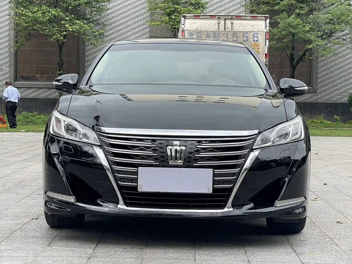 Toyota Crown 2015 2.0T Fashion фото 3