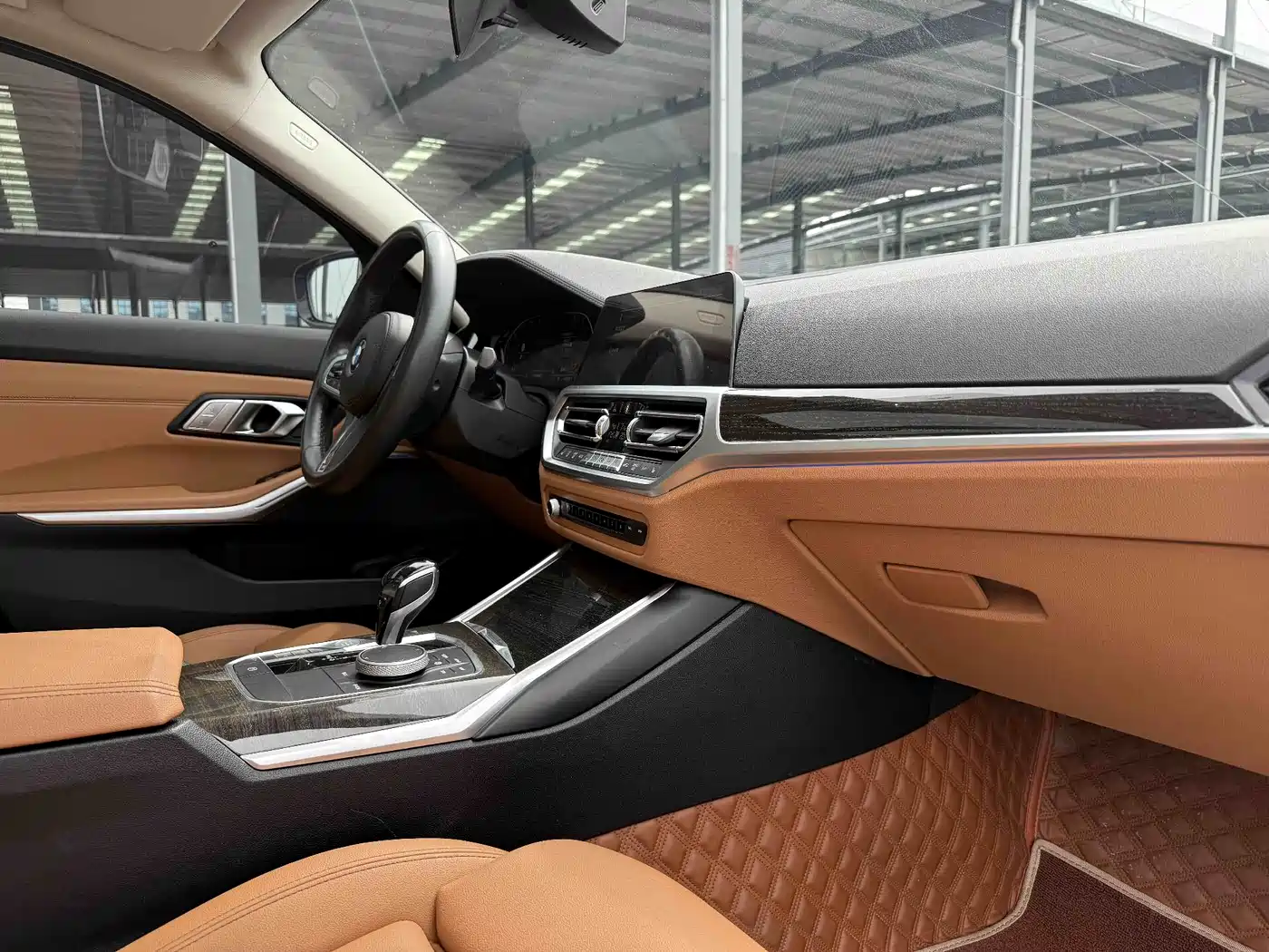BMW 3 Series 2020 325Li M Sport Package фото 5