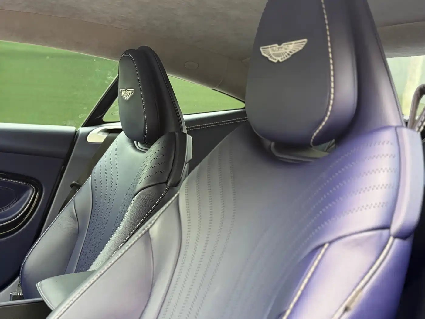 Aston Martin DB11 2019 Model 4.0T V8 Coupe фото 10