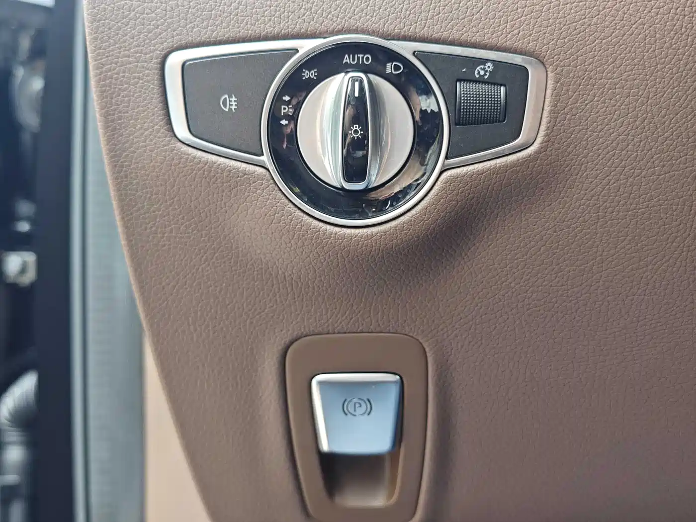 Mercedes-Benz E-Class 2022 Facelift E 300 L Fashion Style фото 13
