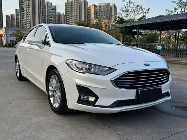 Ford Mondeo 2020 EcoBoost 200 Fashion