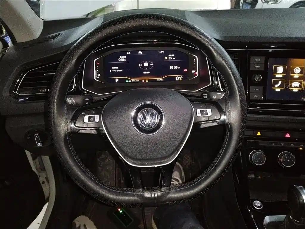 Volkswagen T-ROC 2020 280TSI DSG 2WD Comfort фото 7