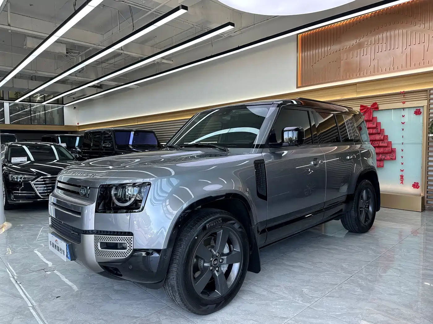 Land Rover Defender 2023 Model 110 3.0T P400 X-DYNAMIC HSE