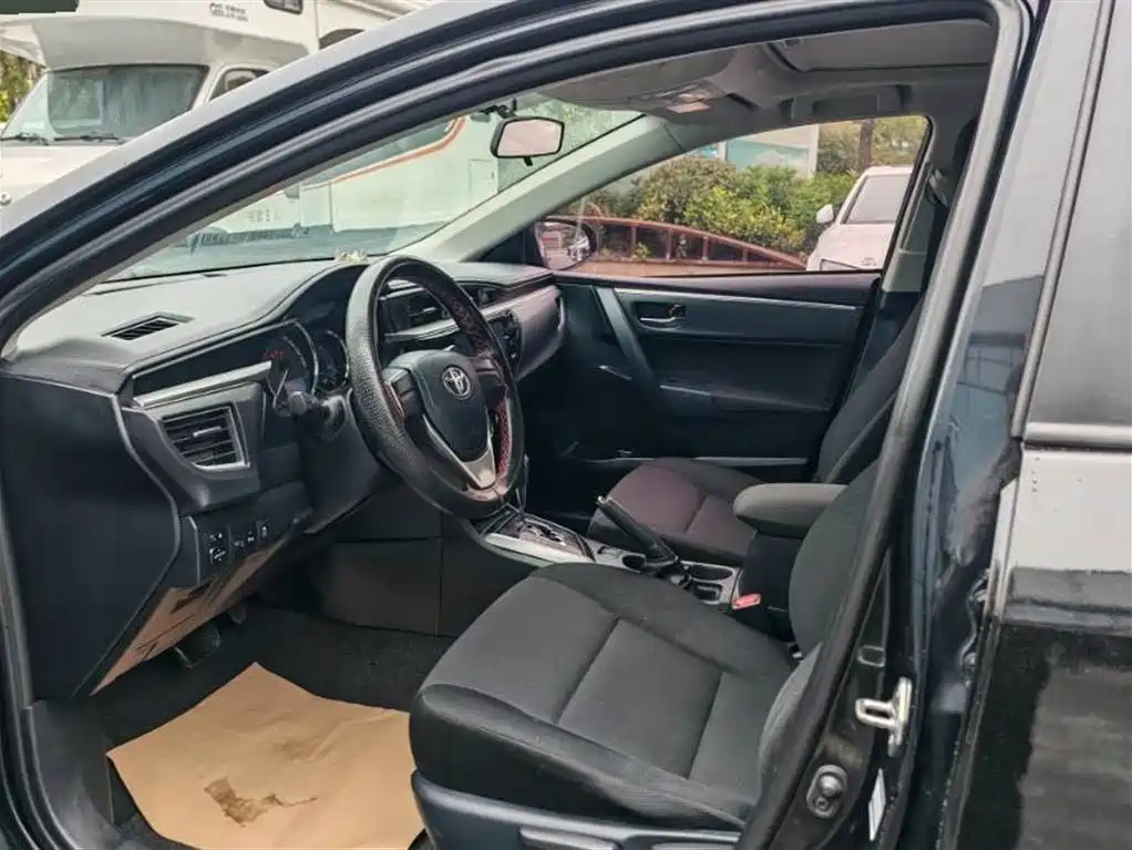 Toyota Levin 2017 1.2T G CVT Elite Edition фото 4
