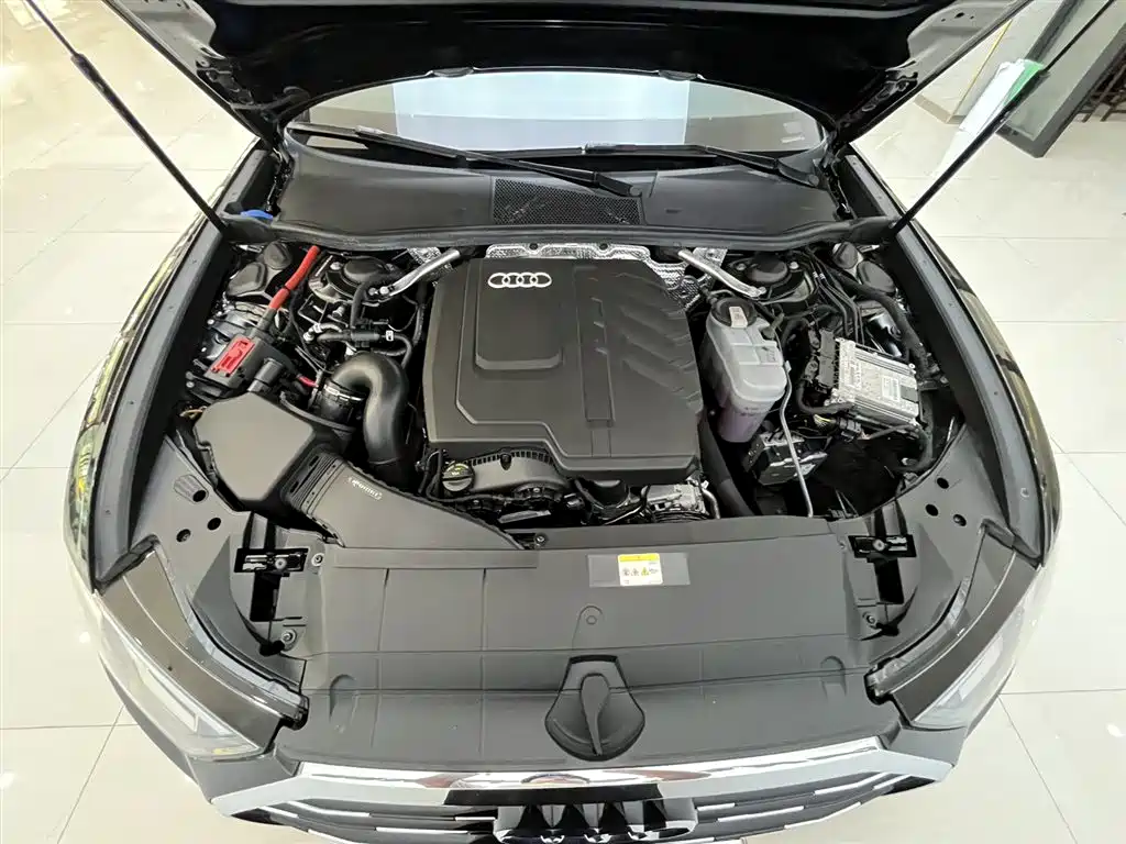 Audi A6L 2024 40 TFSI Luxury Dynamic фото 9