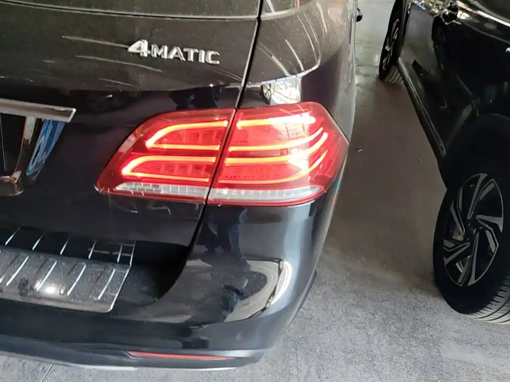 Mercedes-Benz GLE 2015 GLE 400 4MATIC фото 8