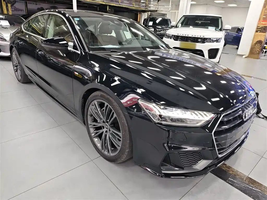 Audi A7 2023 Model 45 TFSI Premium Selection Edition фото 22
