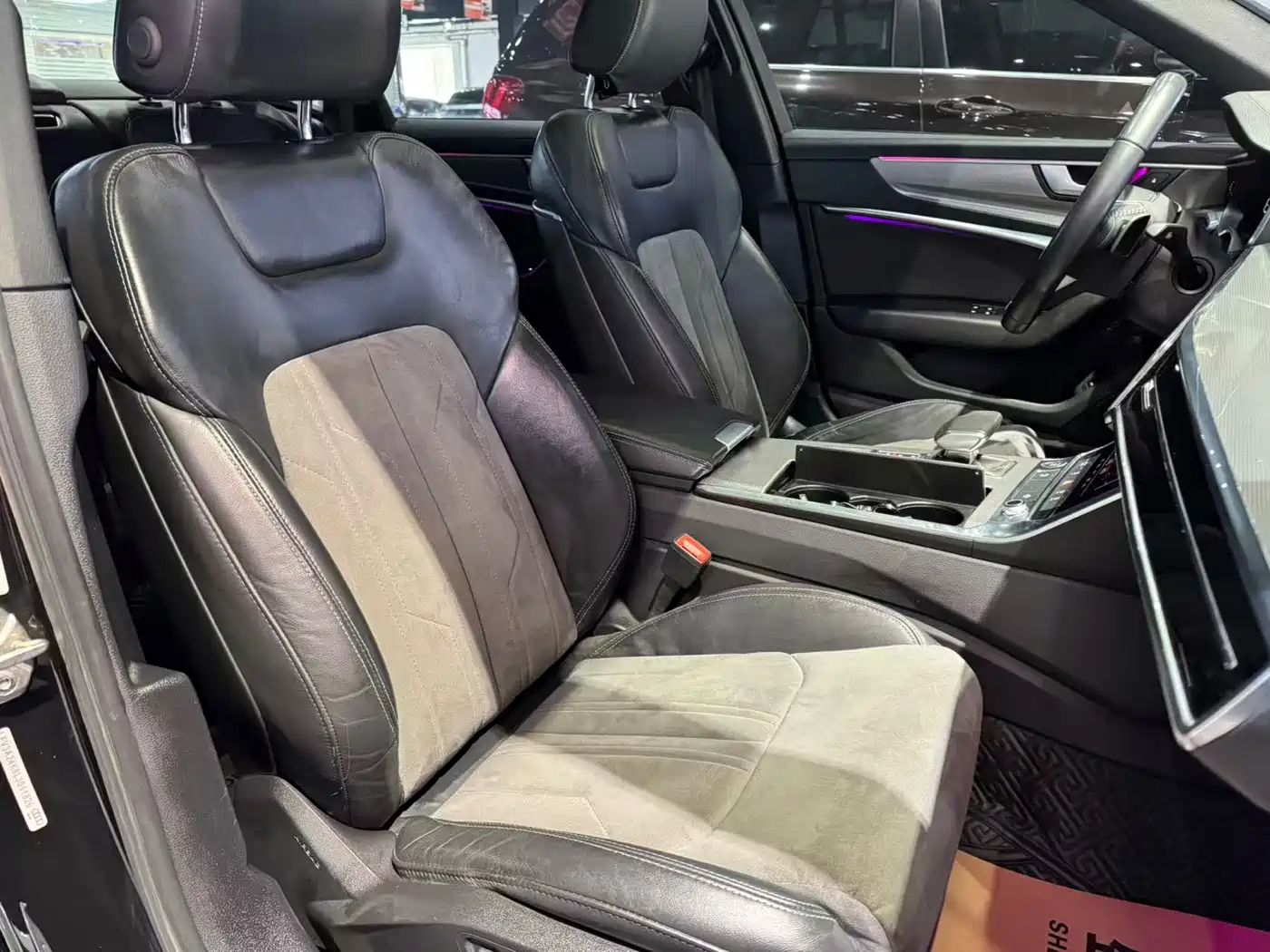 Audi A6L 2019 40 TFSI Luxury Dynamic фото 16