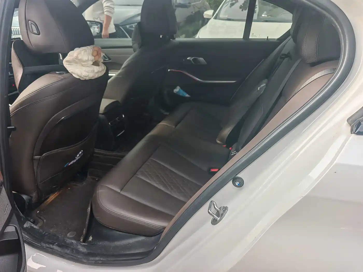 BMW 3 Series 2023 325i M Sport Black Night Package фото 6