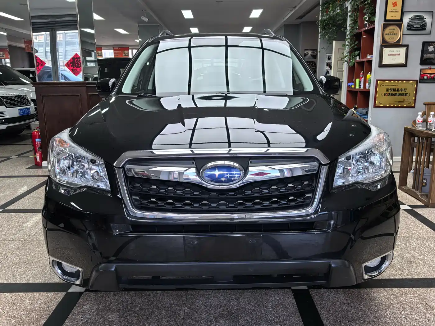 Subaru Forester 2014 2.5i Automatic Elite Edition фото 2