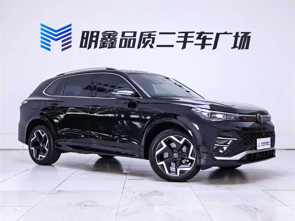 Volkswagen Tiguan L 2024 PRO 330TSI 2WD R-Line Smart Edition фото 5