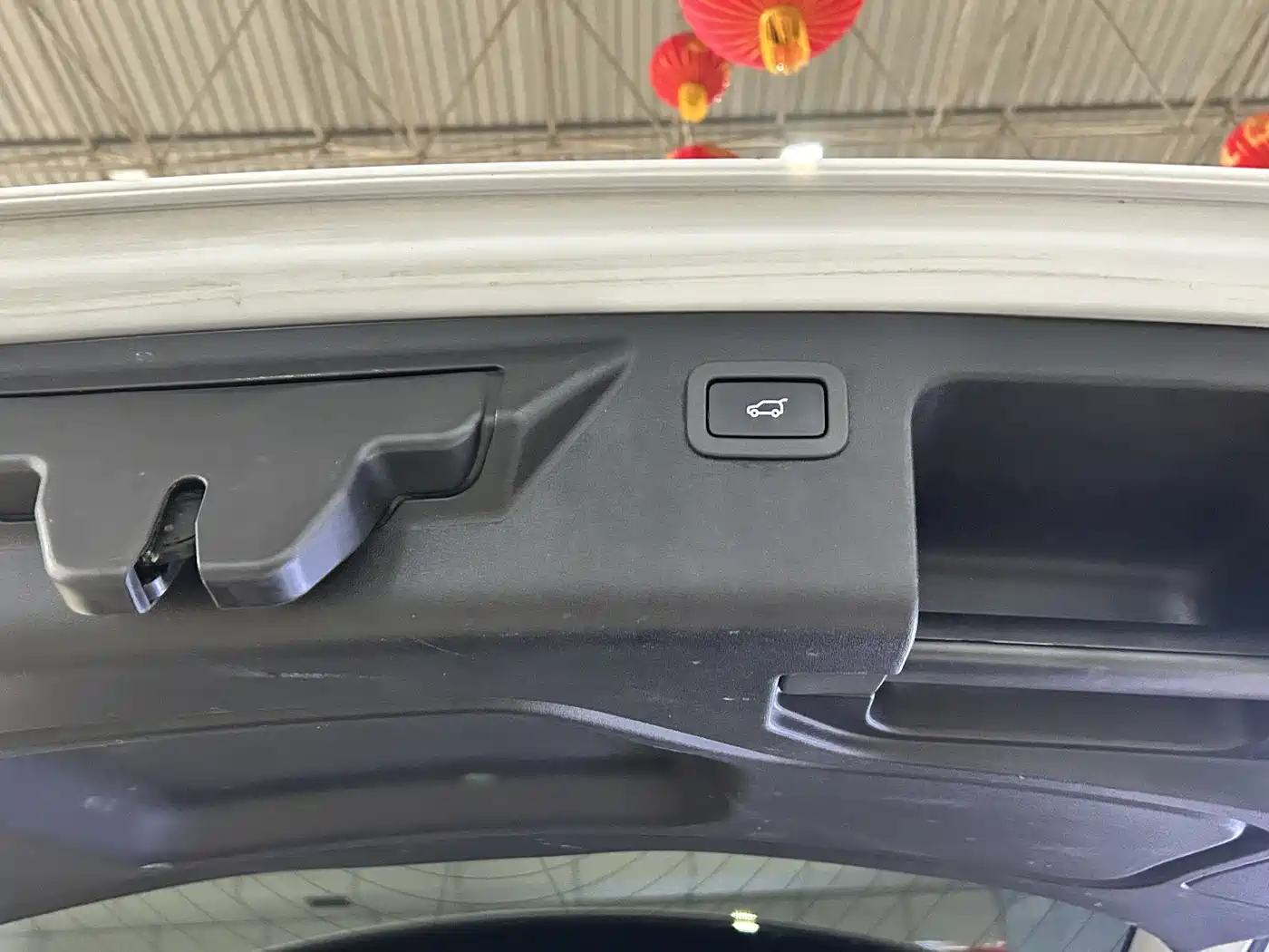 Land Rover Discovery Sport 2019 240PS SE Edition China V фото 15