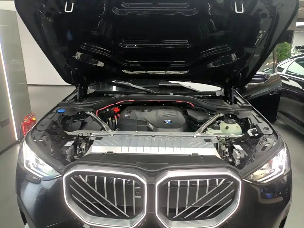 BMW X3 2026 2025 xDrive30L Premium M Sport Package