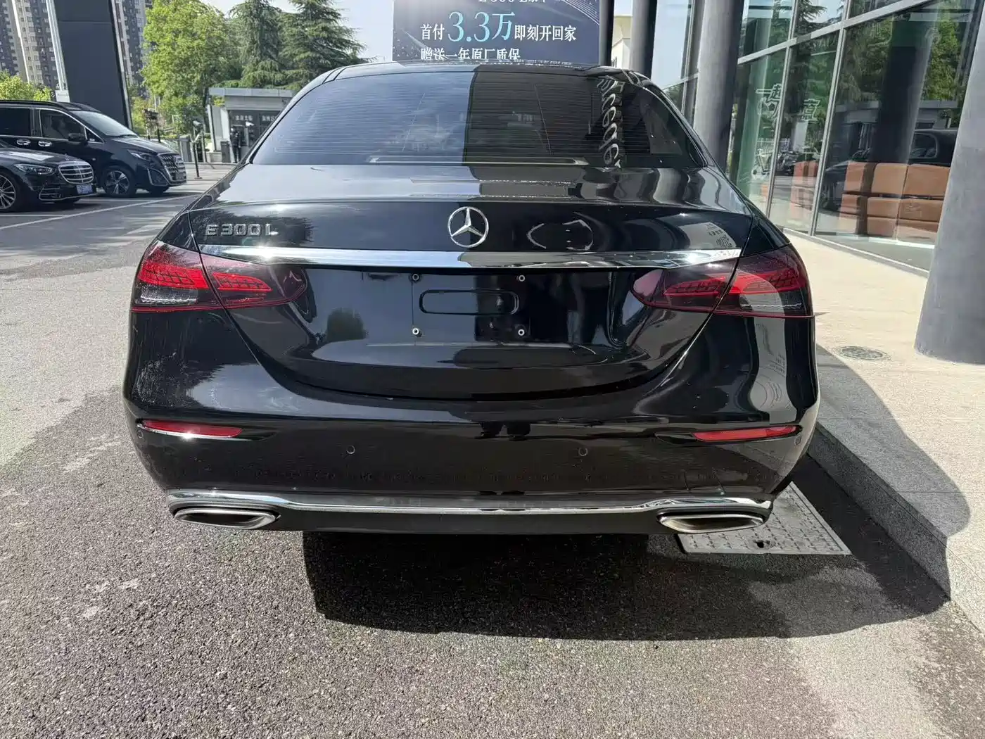 MERCEDES-BENZ E-CLASS