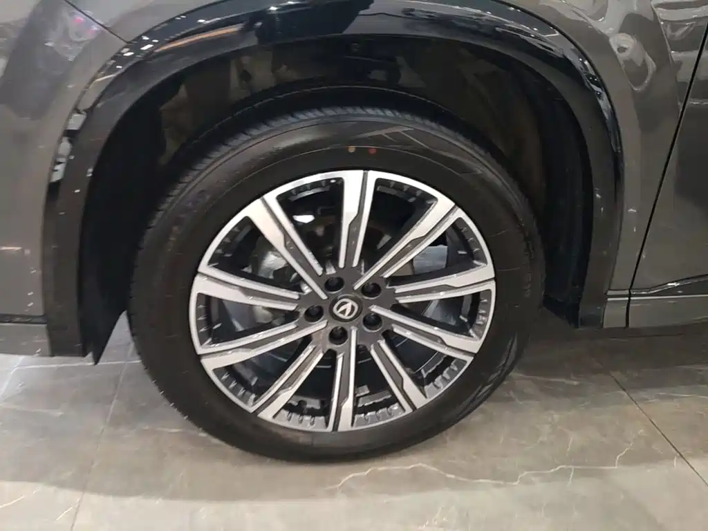 Фото 23 - Changan CS75 PLUS