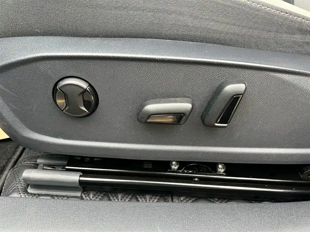 Volkswagen ID.4 CROZZ 2021 Standard Range PURE 2WD фото 11