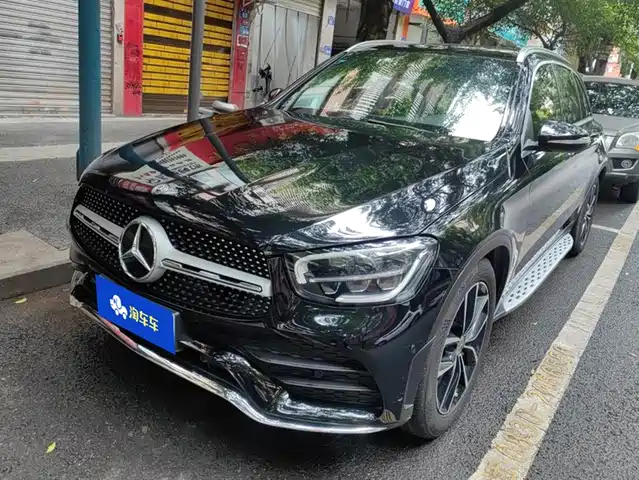 MERCEDES-BENZ GLC