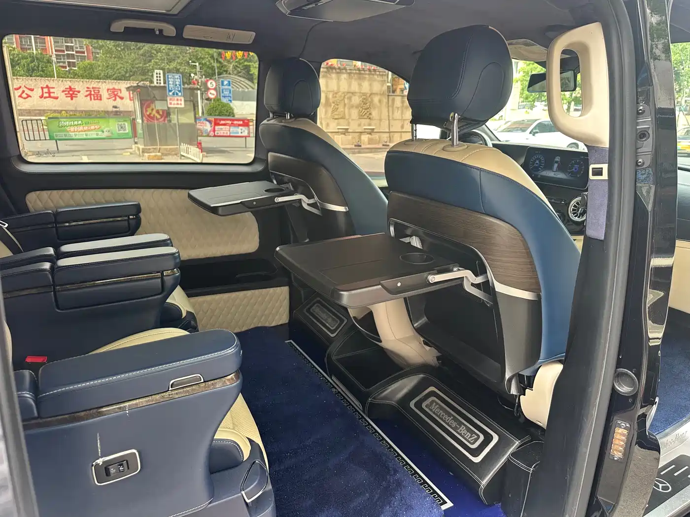 Mercedes-Benz Vito 2021 2.0T Business Edition 7-seater фото 11