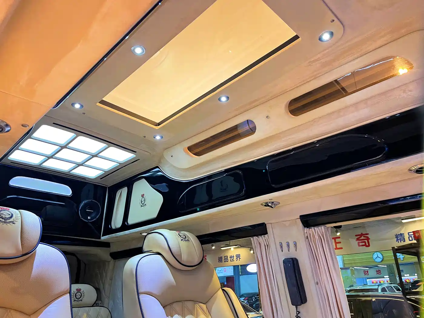 Ford E350 2012 2011 5.4L Standard Yacht Edition