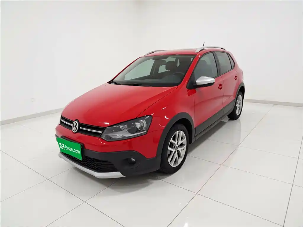 Volkswagen Polo 2014 1.6L Cross Polo Automatic