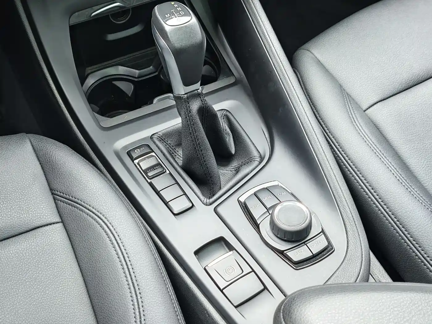 BMW X1 2019 sDrive18Li Fashion Model фото 11