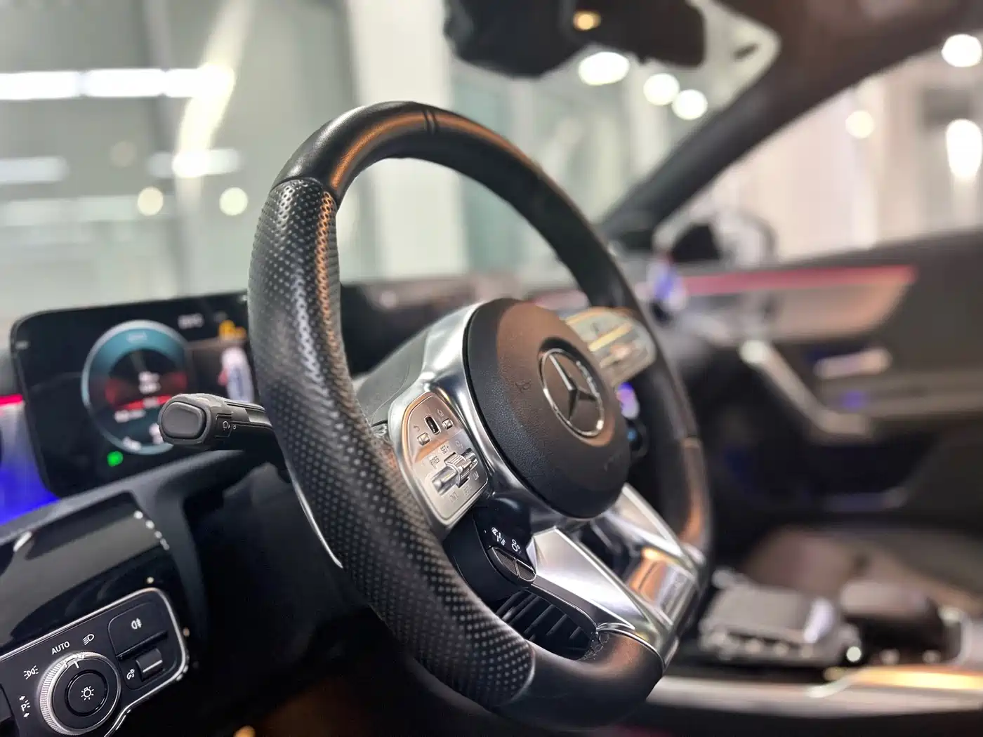 Mercedes-Benz A-Class AMG 2022 AMG A 35 L 4MATIC фото 13
