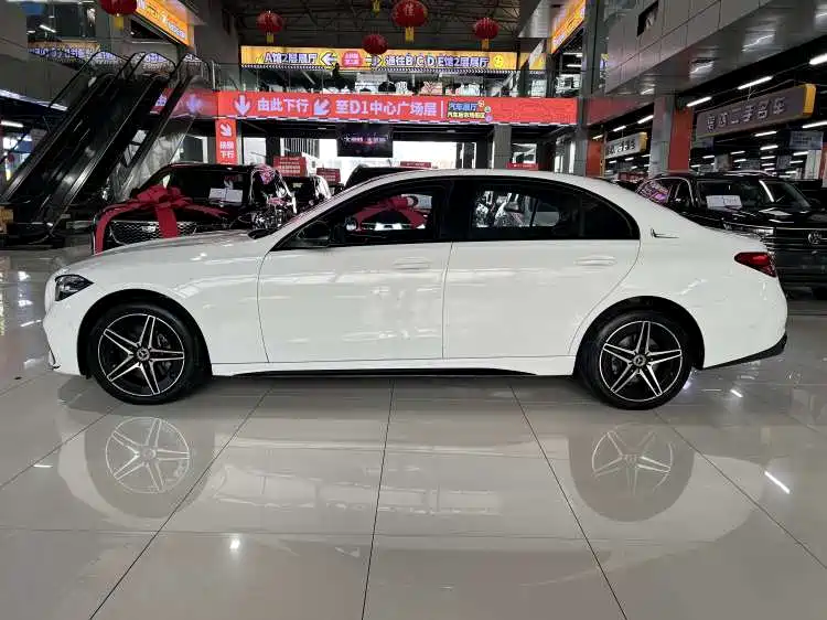 Mercedes-Benz C-Class 2025 C 260 L Night Sport Edition фото 17
