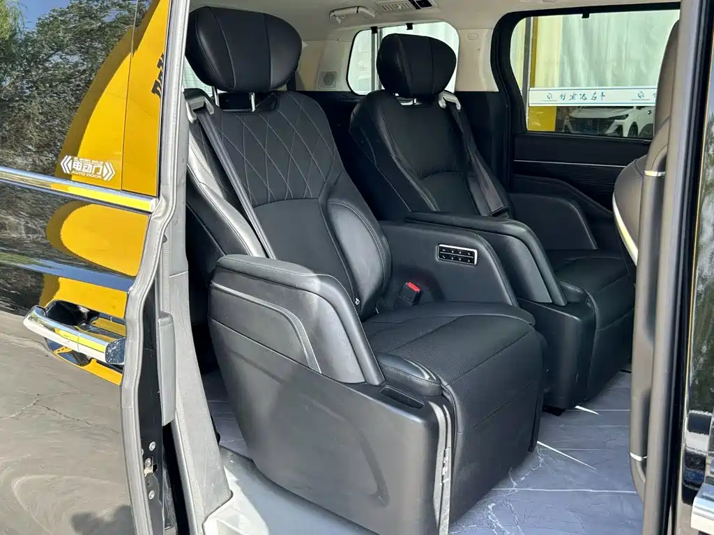 WEY Alpine 2023 2023 AWD Flagship