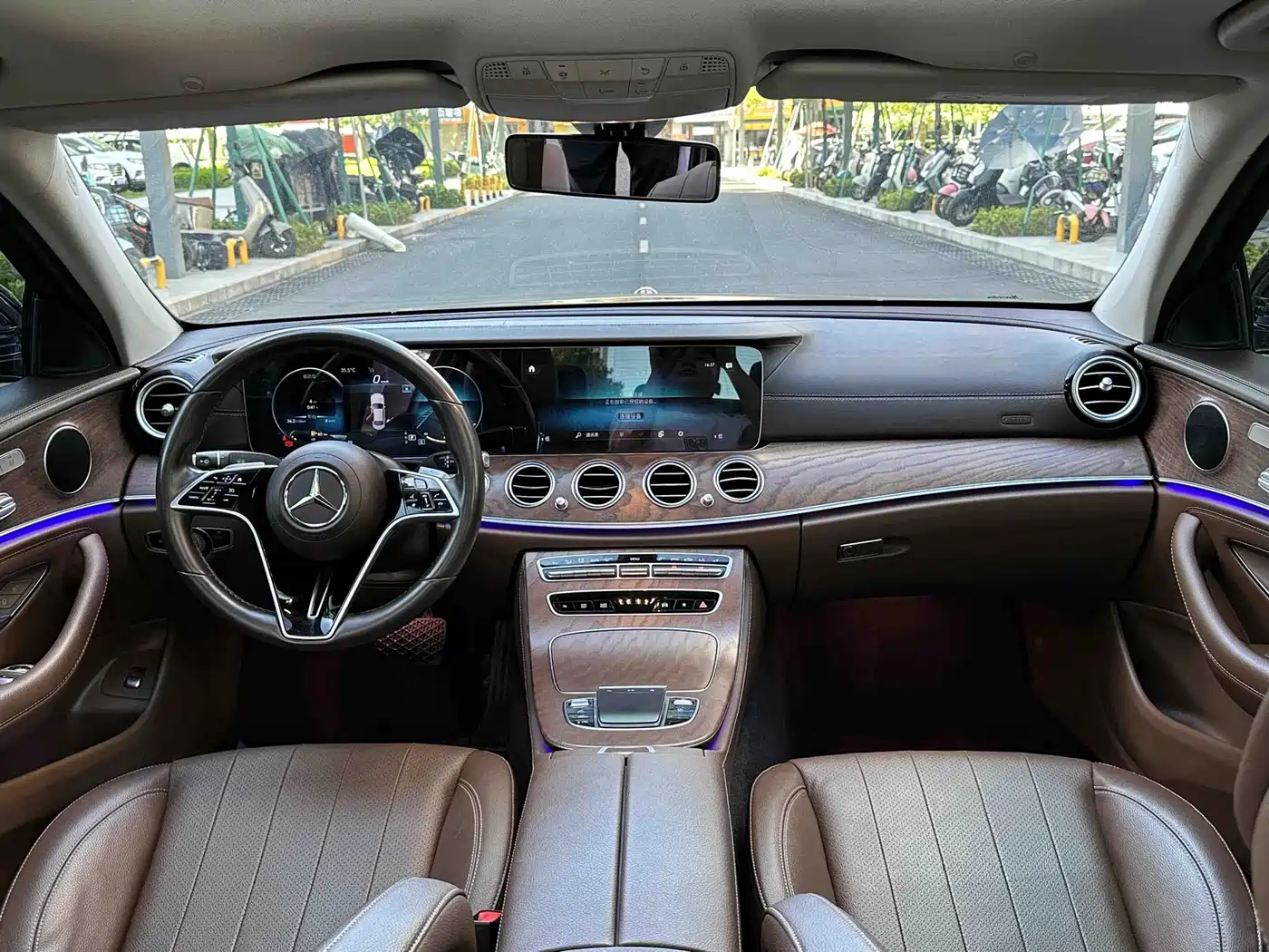 Mercedes-Benz E-Class 2021 E 300 L Fashion фото 5