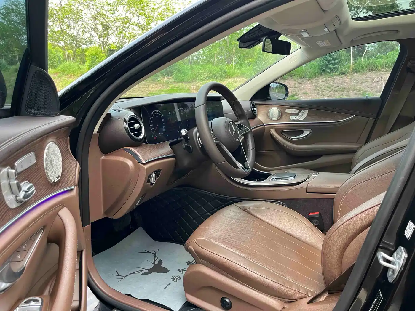Mercedes-Benz E-Class 2023 E 300 L Luxury фото 4