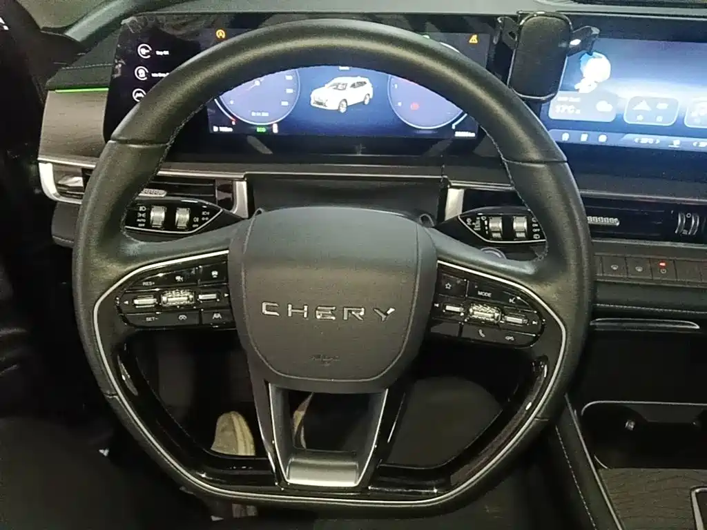 Chery Tiggo 8 PRO 2025 2025 290T 2WD Luxury Edition