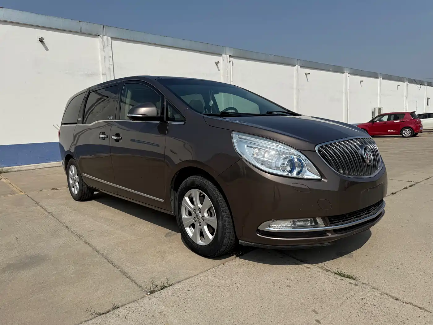 Buick GL8 2014 3.0L GT Luxury Business Elegance фото 3