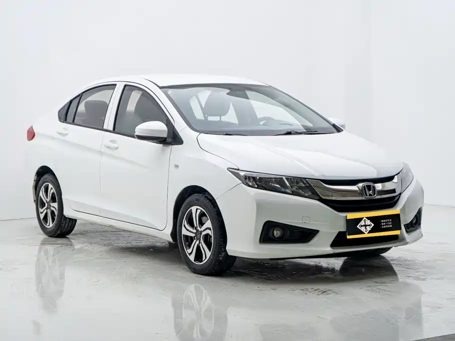 Фото 3 - Honda City