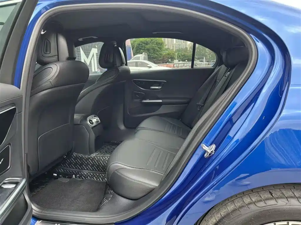 Mercedes-Benz C-Class 2022 Facelift C 260 L Sport фото 12