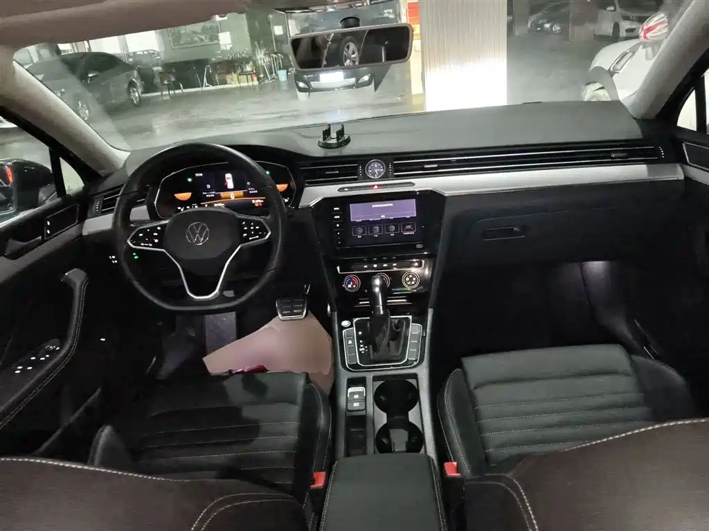 Volkswagen Magotan 2025 Popular Edition 280TSI DSG Comfort фото 10