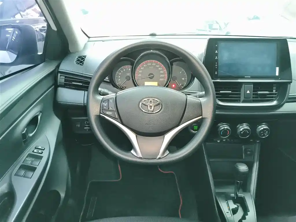 Toyota Vios 2022 1.5L 20th Anniversary Edition фото 11