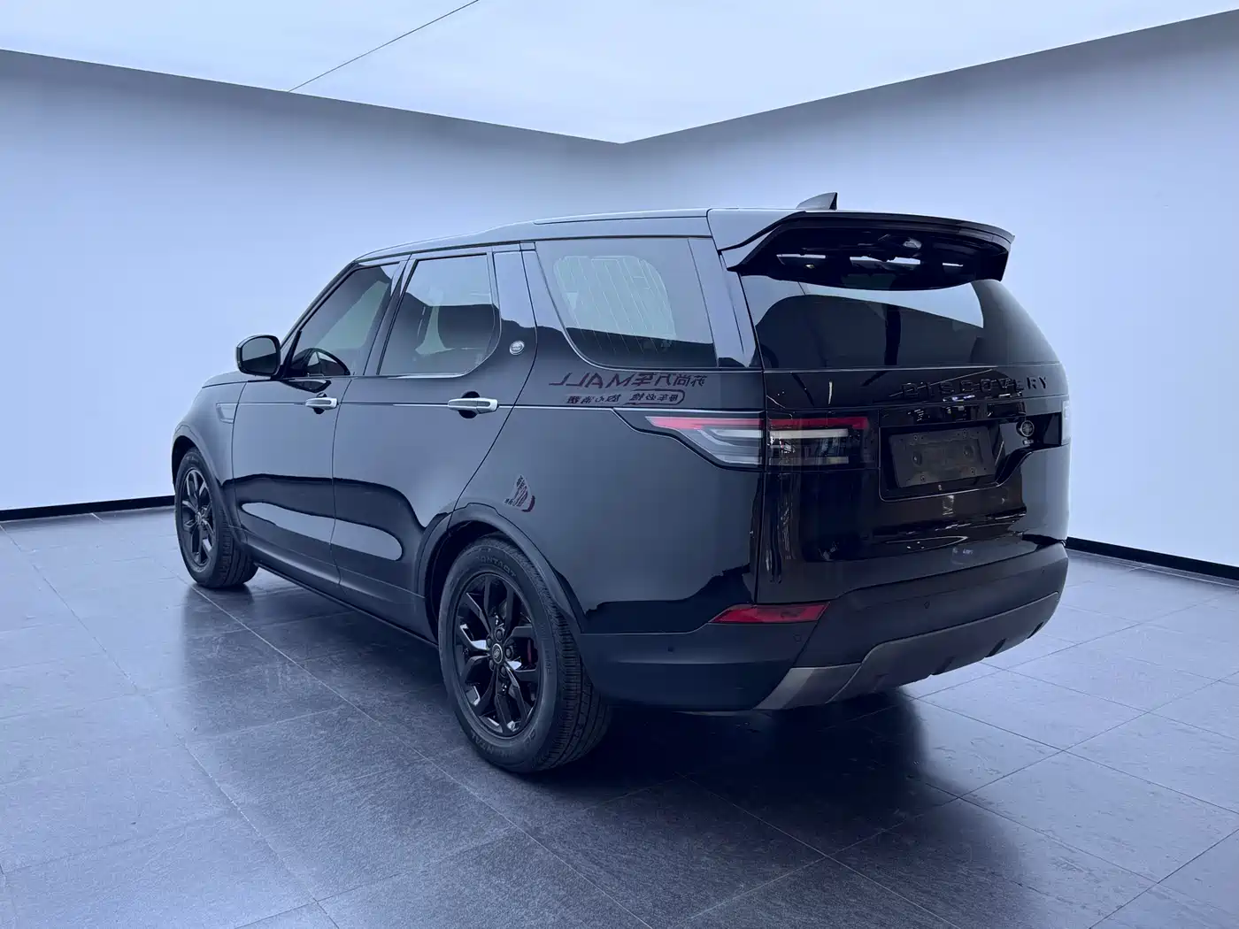 Land Rover Discovery 2019 3.0 SC V6 SE фото 3