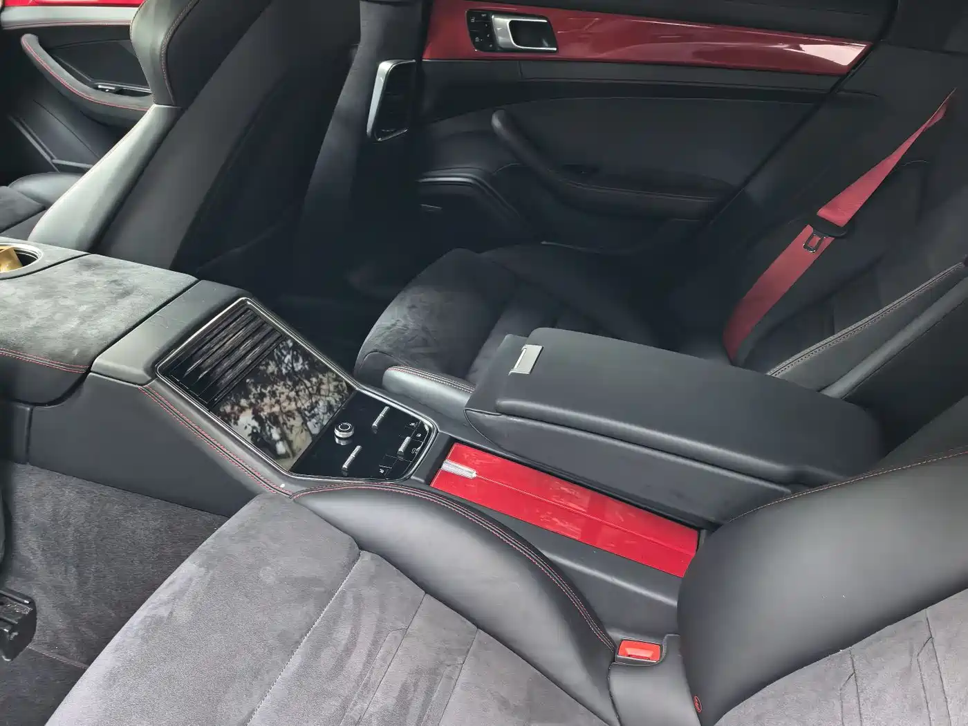 Porsche Panamera 2021 Panamera GTS 4.0T фото 8