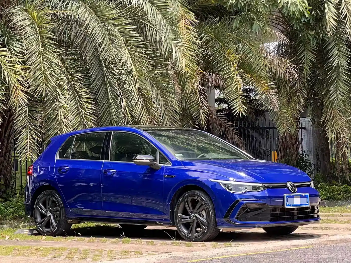 Volkswagen Golf 2021 280TSI DSG R-Line фото 3