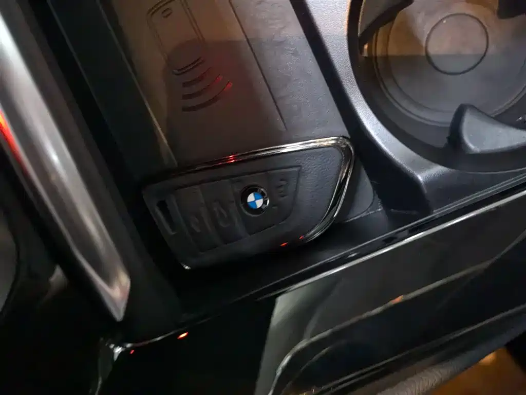 BMW X3 2023 Facelift xDrive30i Leading M Night Package фото 9