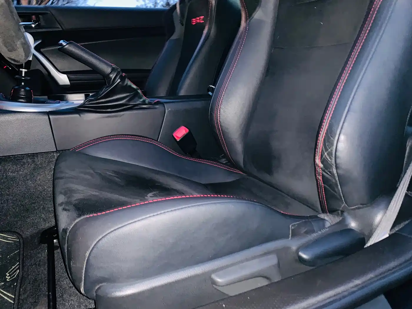 Subaru BRZ 2017 2.0i Manual type-S Edition фото 18