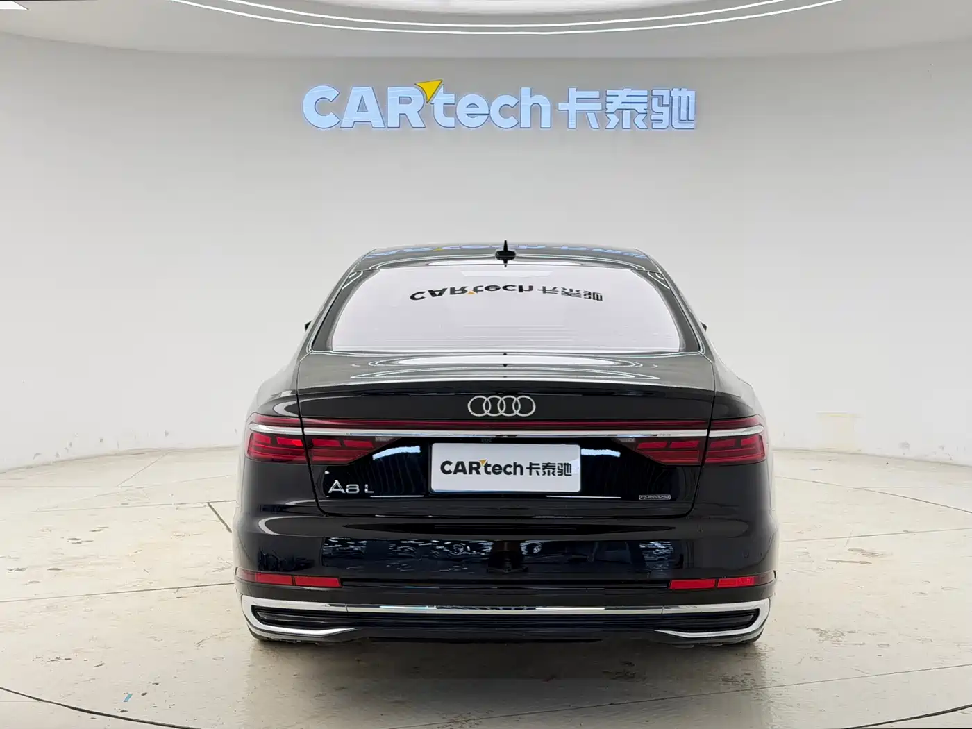 Audi A8 2023 A8L 50 TFSI quattro Exclusive фото 8