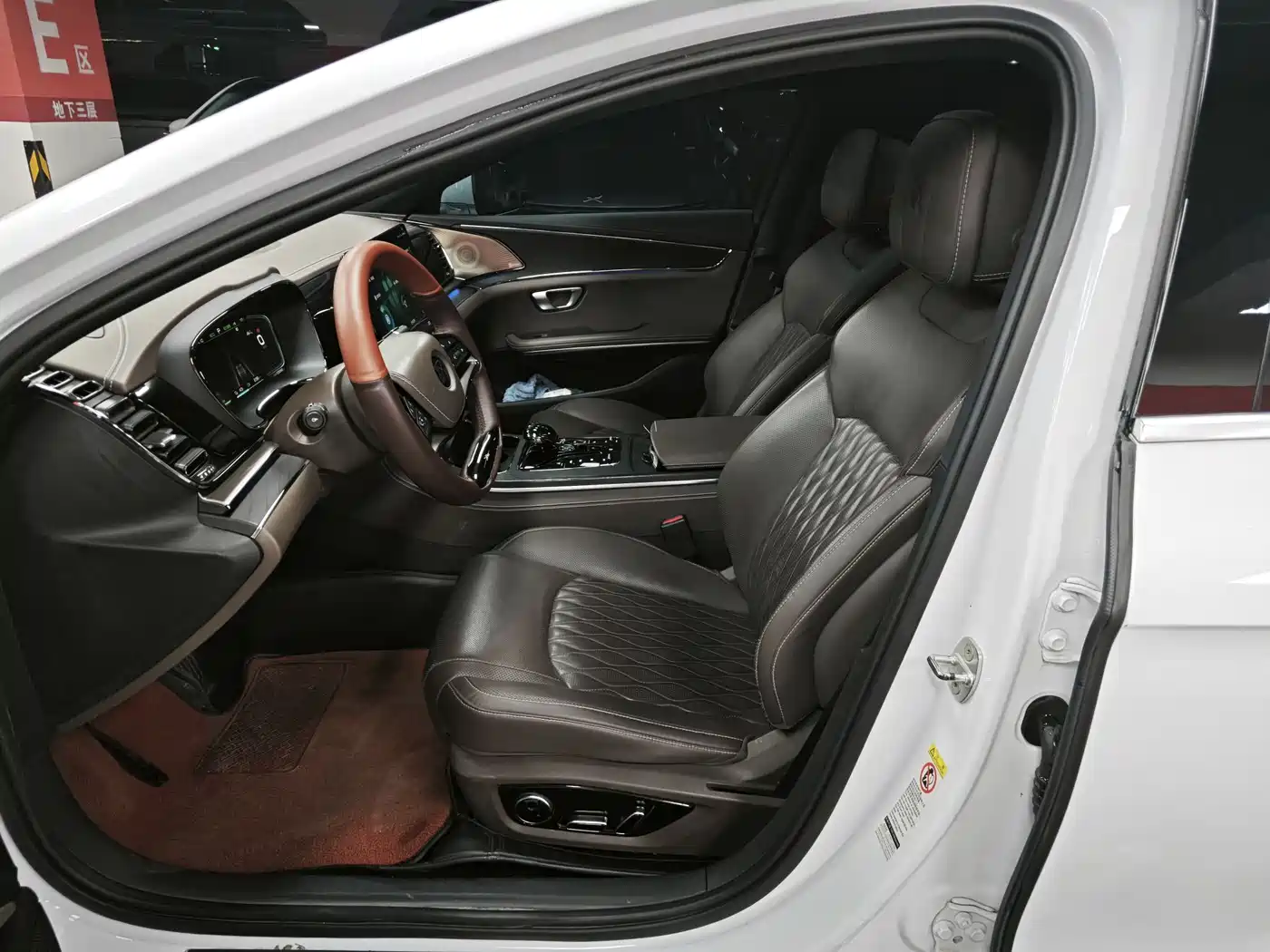 BYD Han 2020 EV AWD High-Performance Flagship фото 7